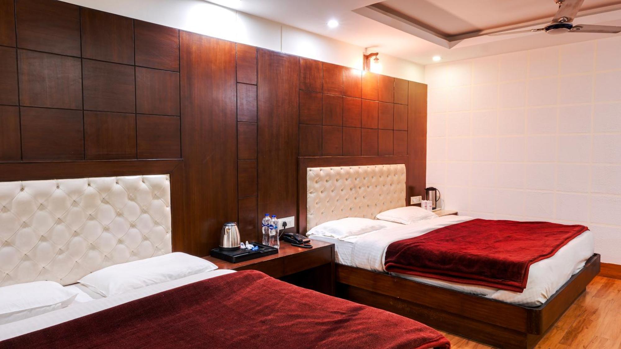 Basera Hotel มัสซูรี ภายนอก รูปภาพ