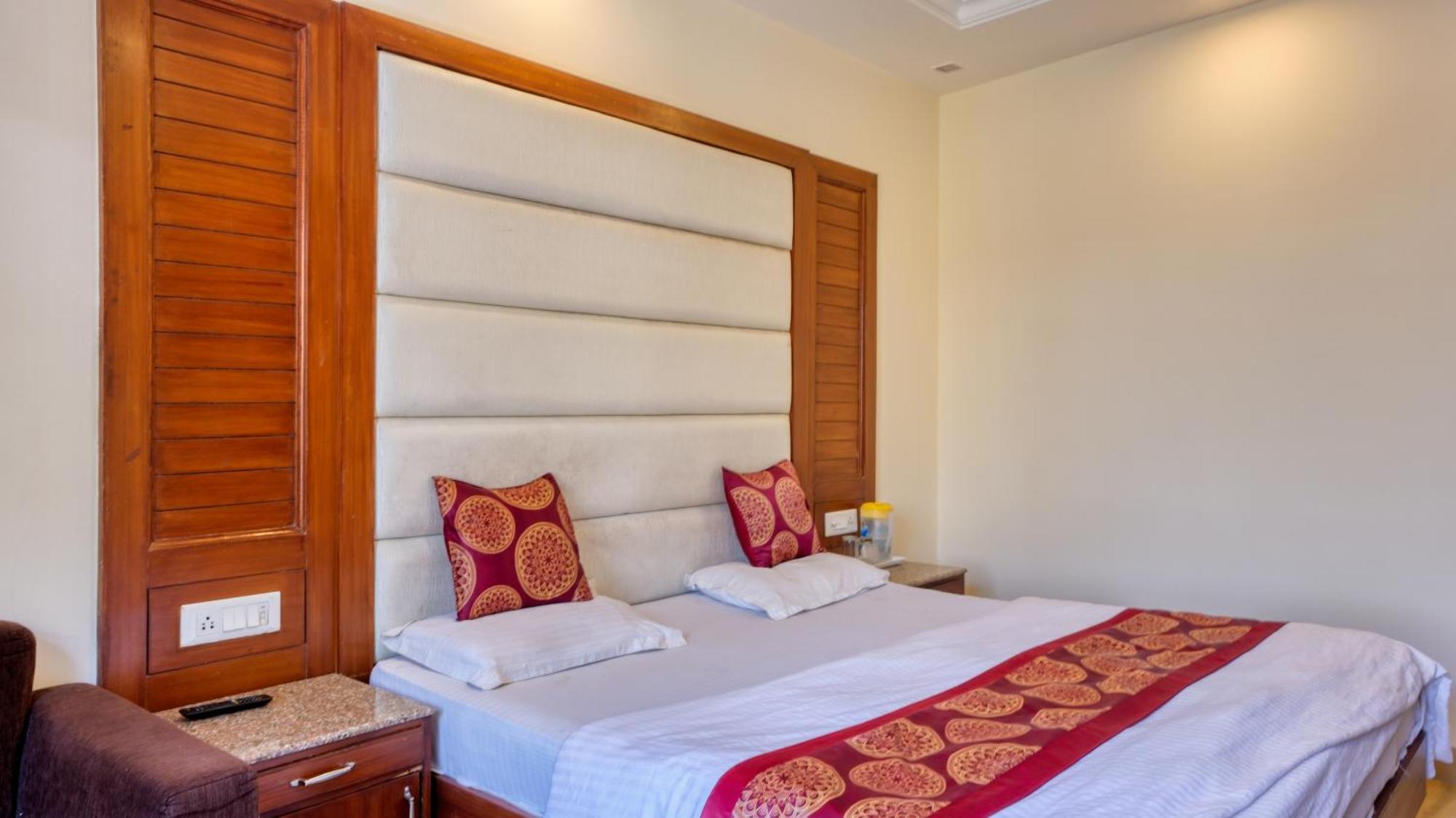 Basera Hotel มัสซูรี ภายนอก รูปภาพ