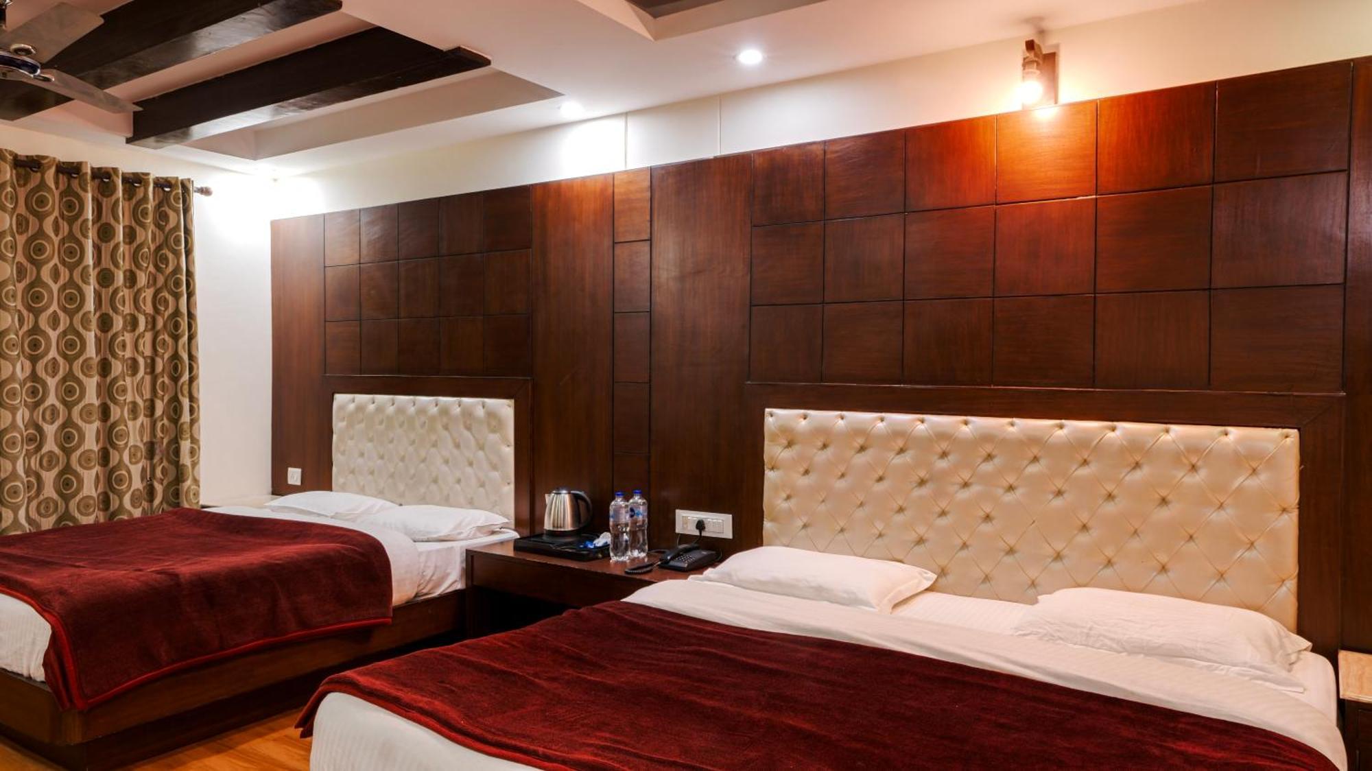Basera Hotel มัสซูรี ภายนอก รูปภาพ