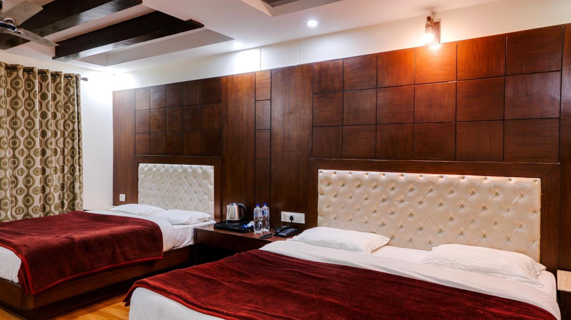 Basera Hotel มัสซูรี ภายนอก รูปภาพ